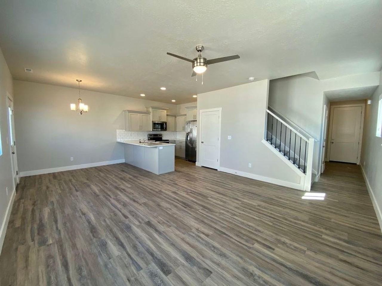 2664 S 2250 W #204 - Photo 3 of 16