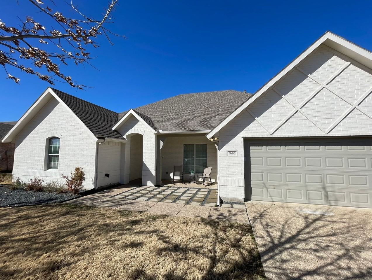 340 Creekside Trl - Photo 3 of 27