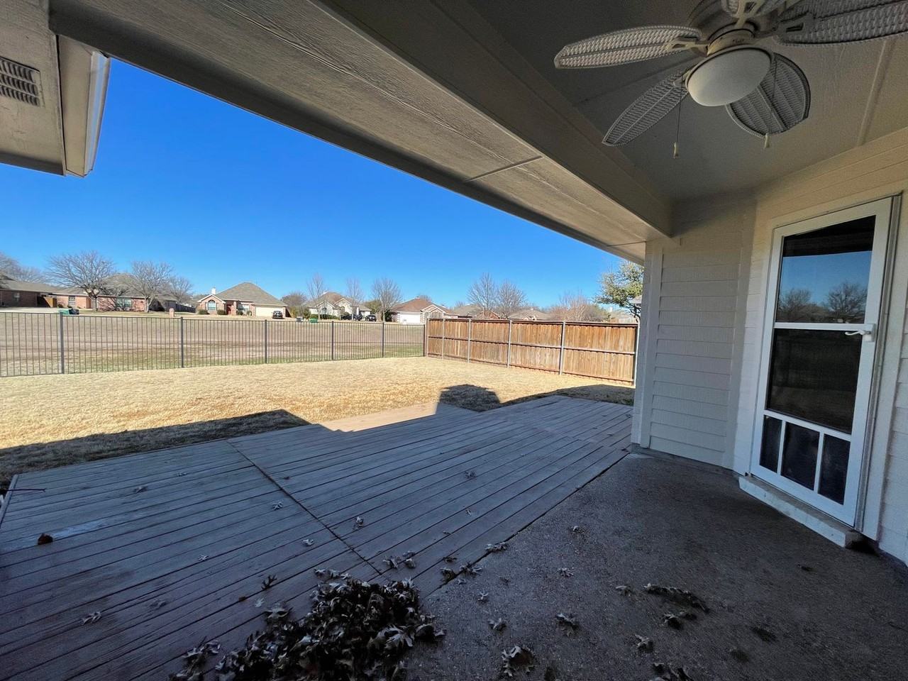 340 Creekside Trl - Photo 5 of 27