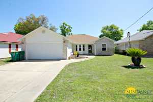 featured image of 1005 High Grove Ct