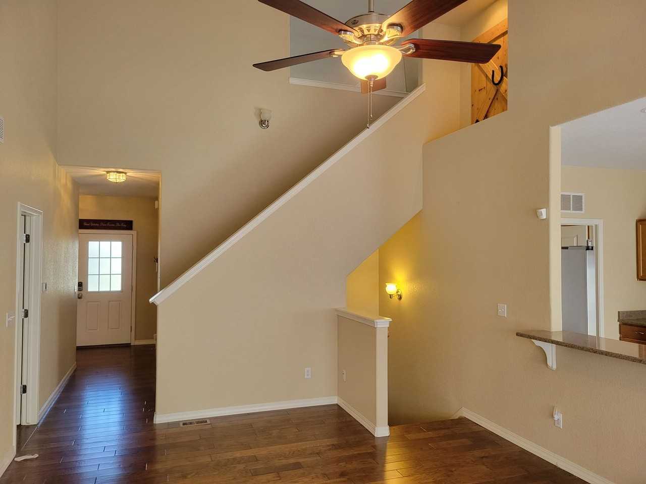 865 Diamond Rim Dr - Photo 3 of 22