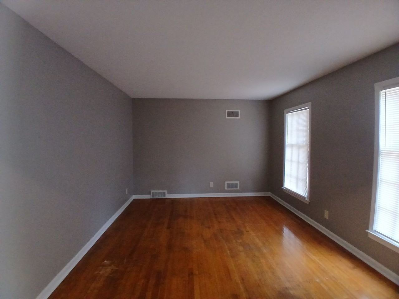 4701 Blanding Cv - Photo 4 of 13