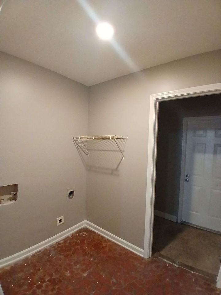 4701 Blanding Cv - Photo 7 of 13