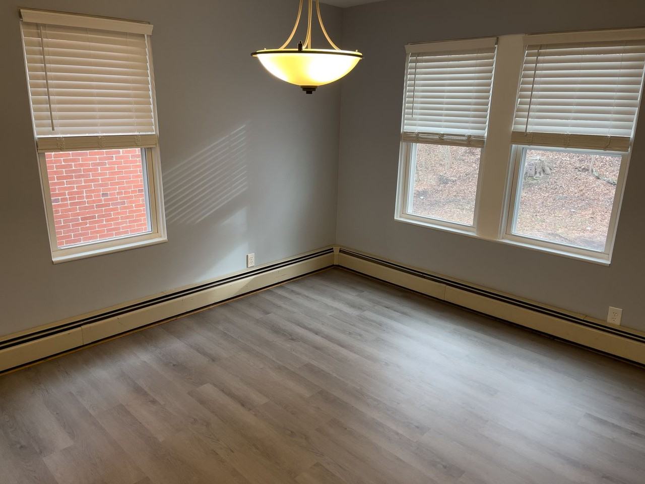 680 Fayette St - Photo 3 of 12