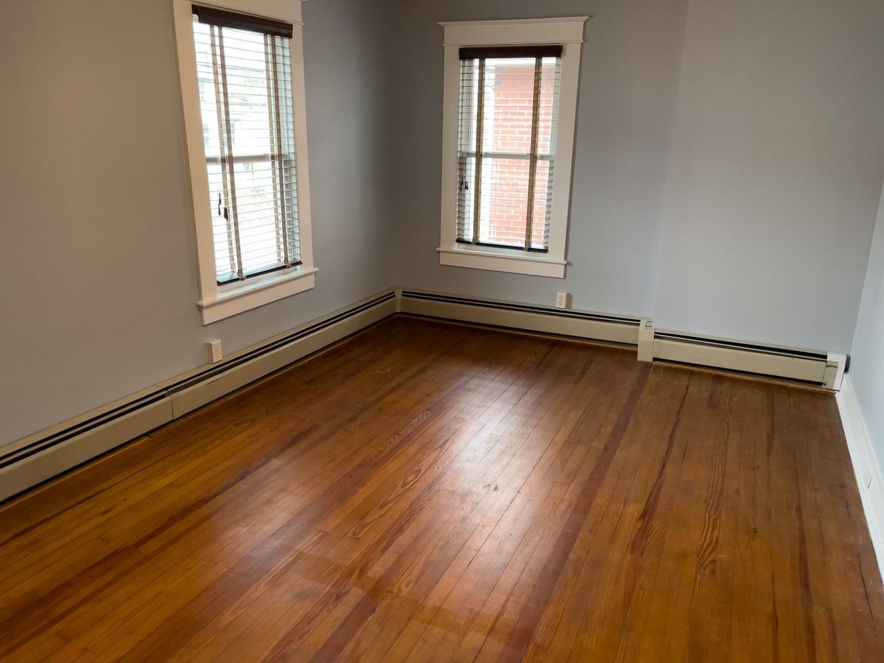 680 Fayette St - Photo 7 of 12