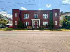 featured image of 209 Virginia Ave #3