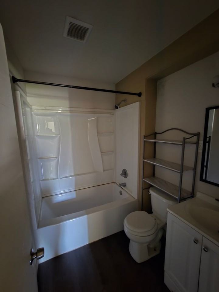 3317 Se Bryant St - Photo 2 of 7