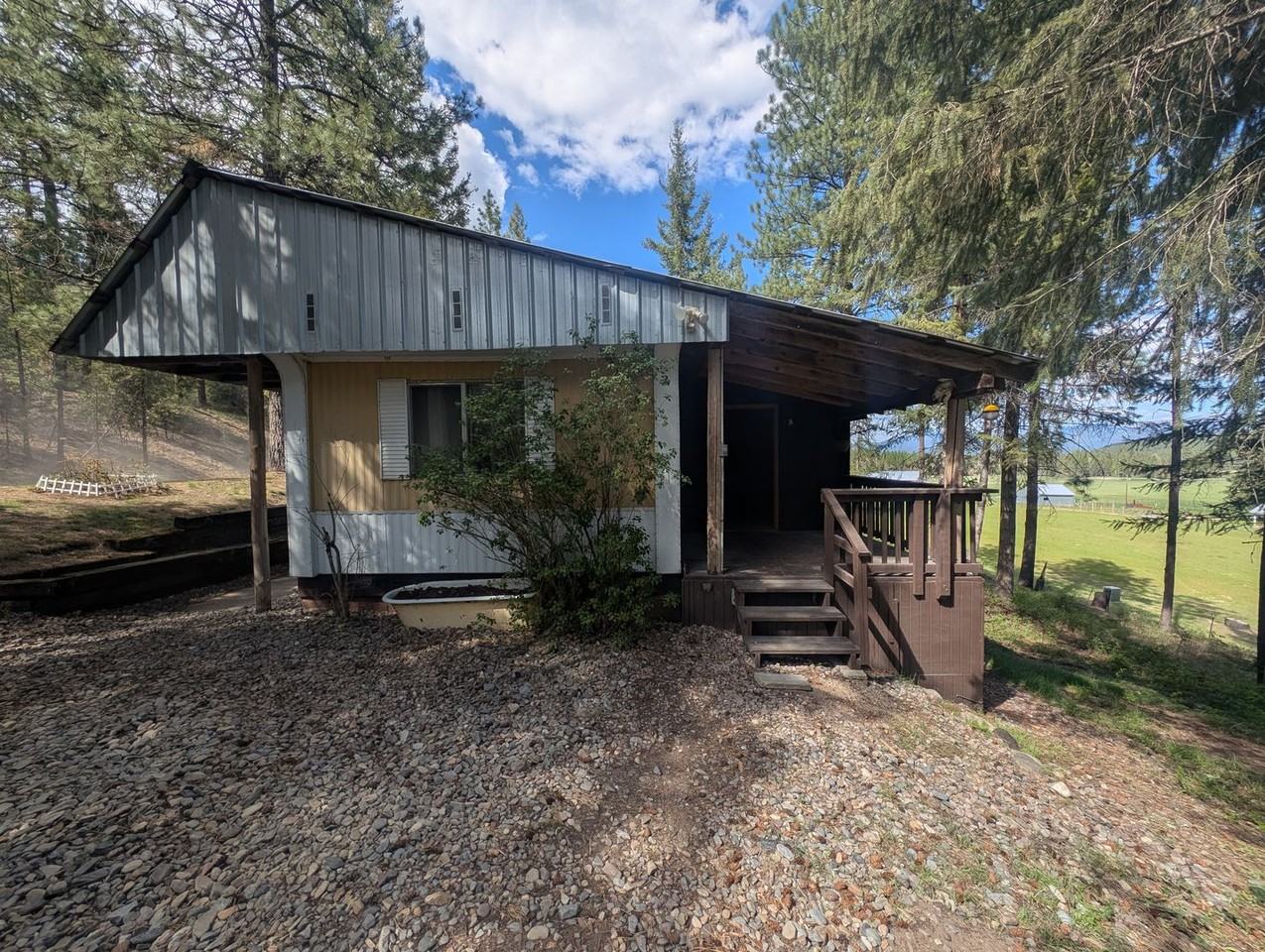 1271 Pease Rd - Photo 2 of 16