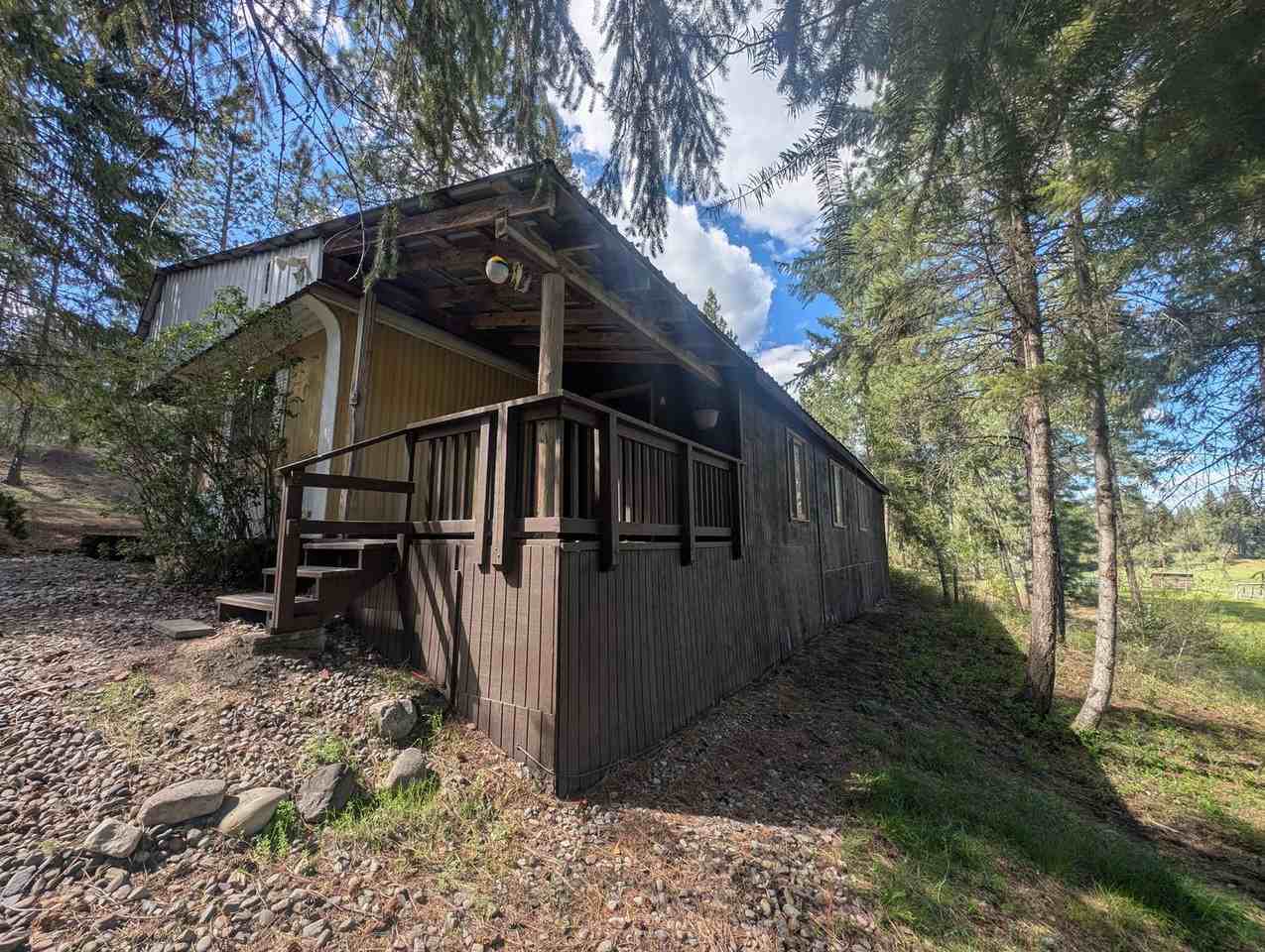 1271 Pease Rd - Photo 3 of 16