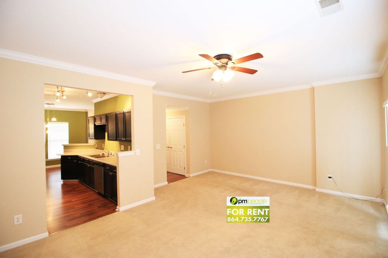153 Spring Crossing Cir - Photo 6 of 34