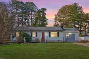 featured image of 1604 Colonial Ave