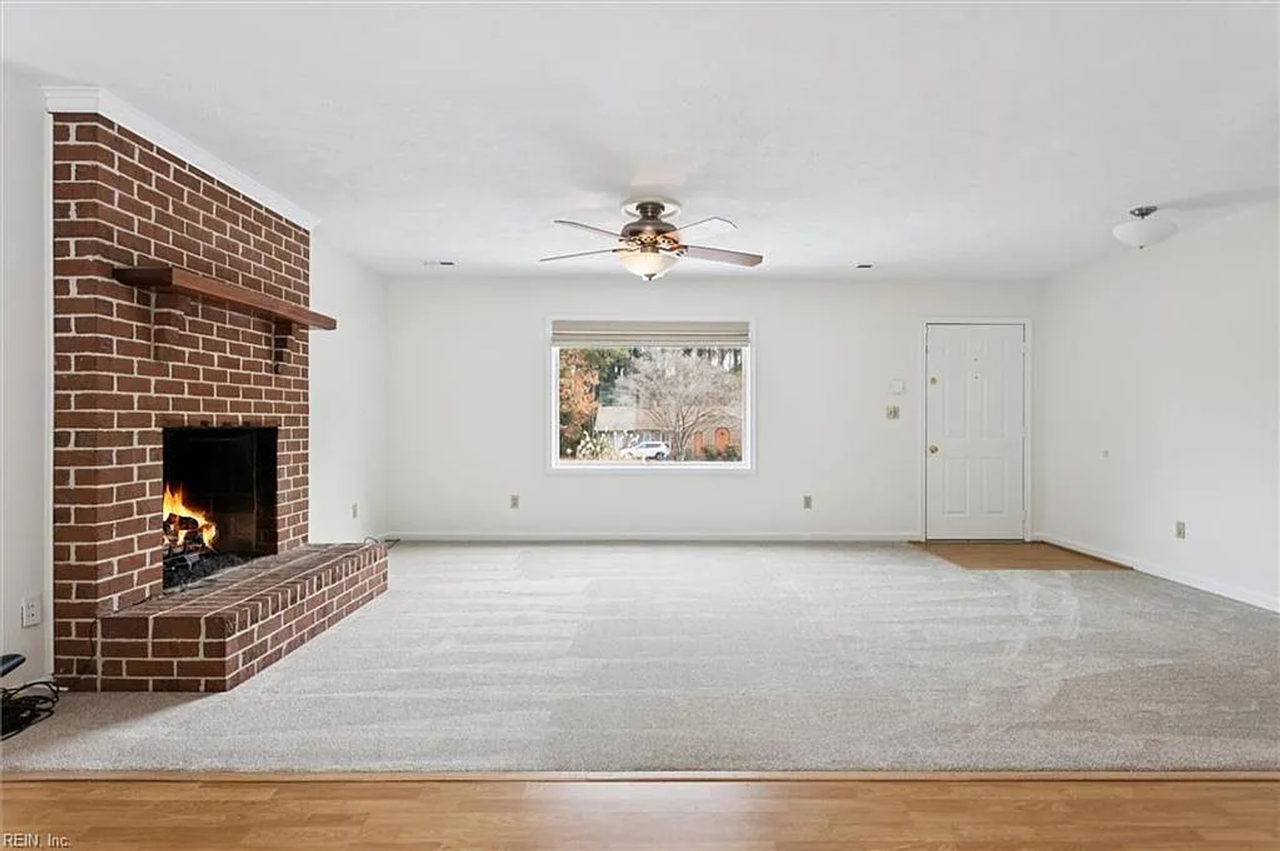1604 Colonial Ave - Photo 5 of 21
