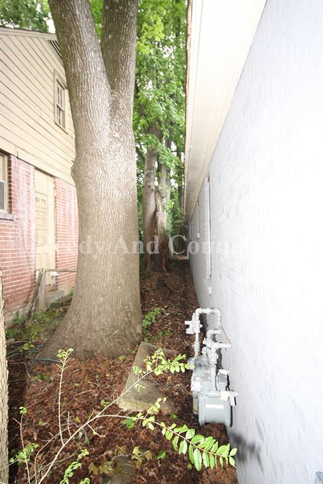 848 Biggs St - Photo 2 of 15