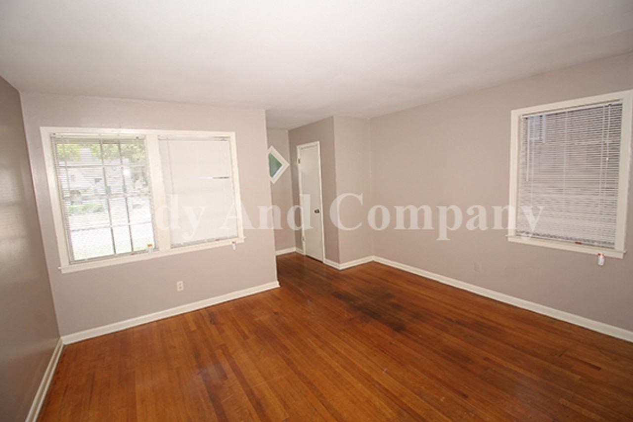 848 Biggs St - Photo 4 of 15