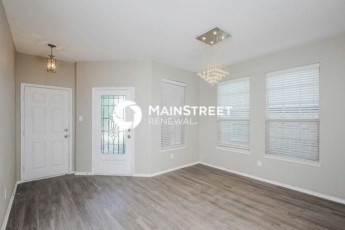 12172 Walden Wood Dr - Photo 5 of 17