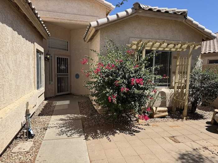 10741 W Granada Rd - Photo 3 of 26