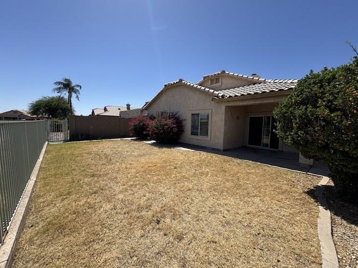 10741 W Granada Rd - Photo 5 of 26