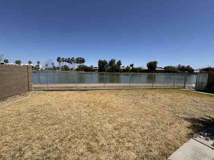 10741 W Granada Rd - Photo 6 of 26