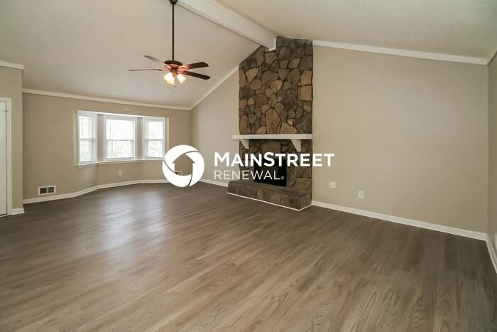 6948 Cedar Hill Ct - Photo 6 of 18