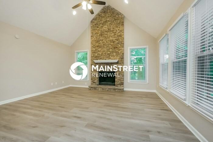 99 Carolinas Way - Photo 4 of 17