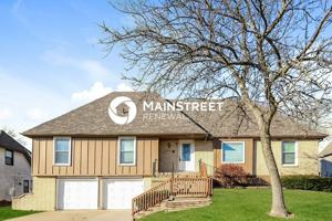 featured image of 14412 Wilshire Cir