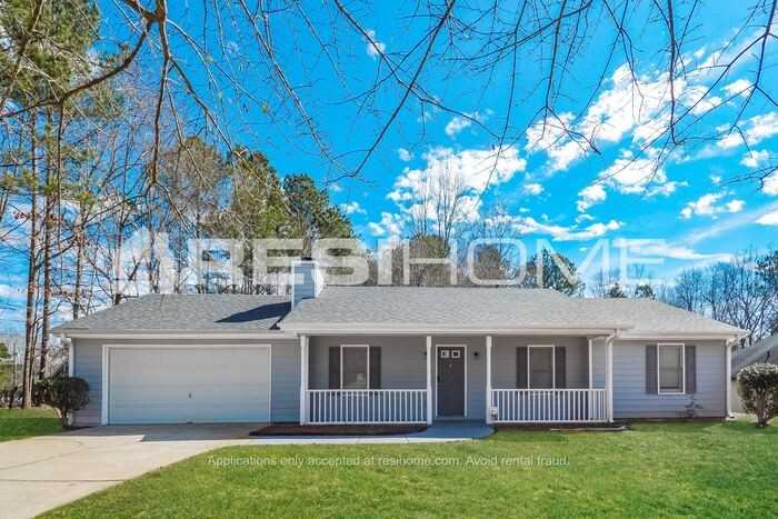 25 Patrick Ct - Photo 2 of 18