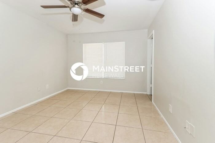 353 Sw Belmont Cir - Photo 7 of 16