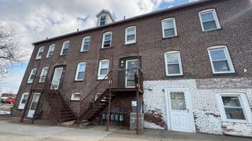 featured image of 21 West St