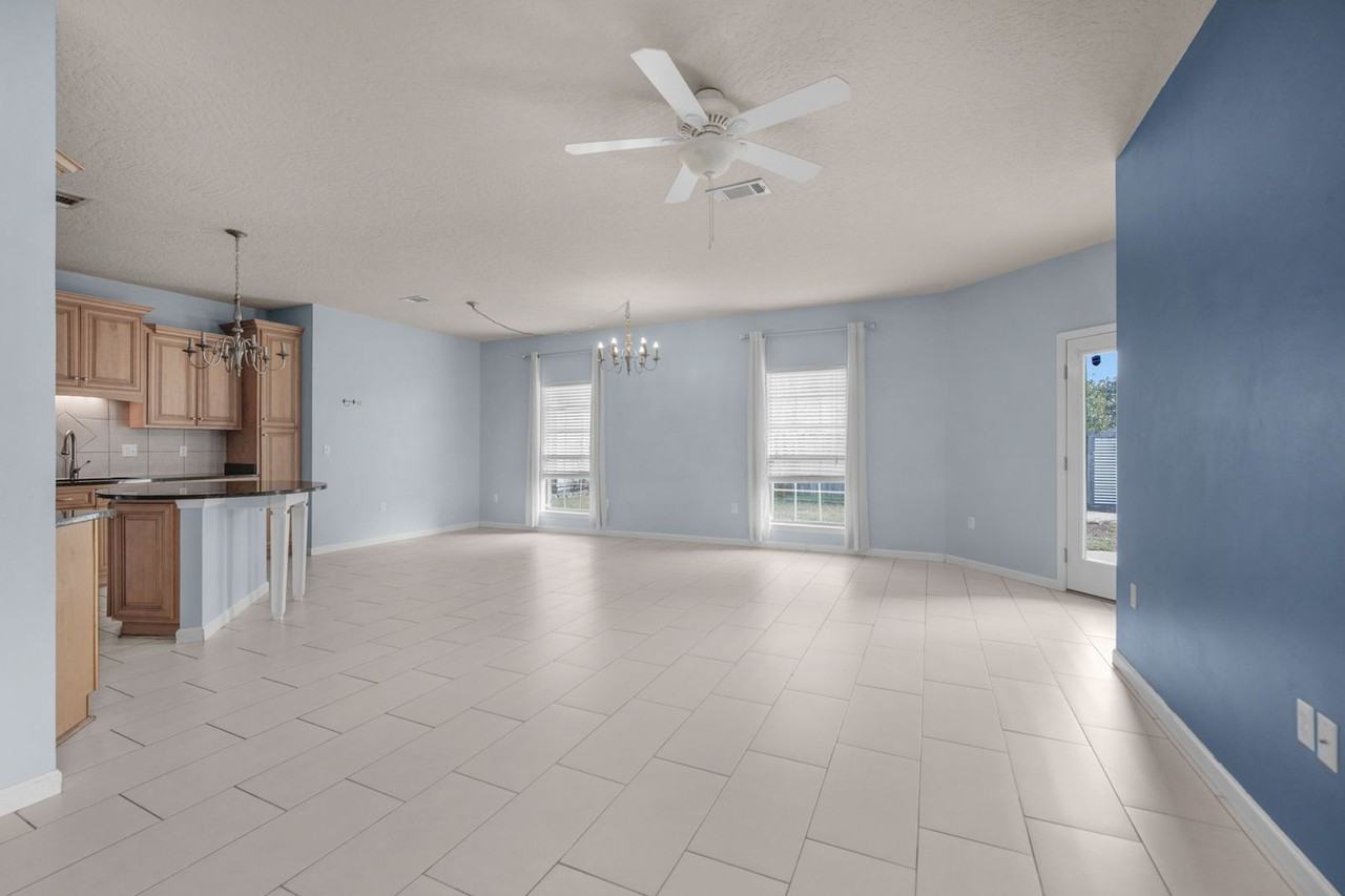 4596 Hermosa Rd - Photo 3 of 33