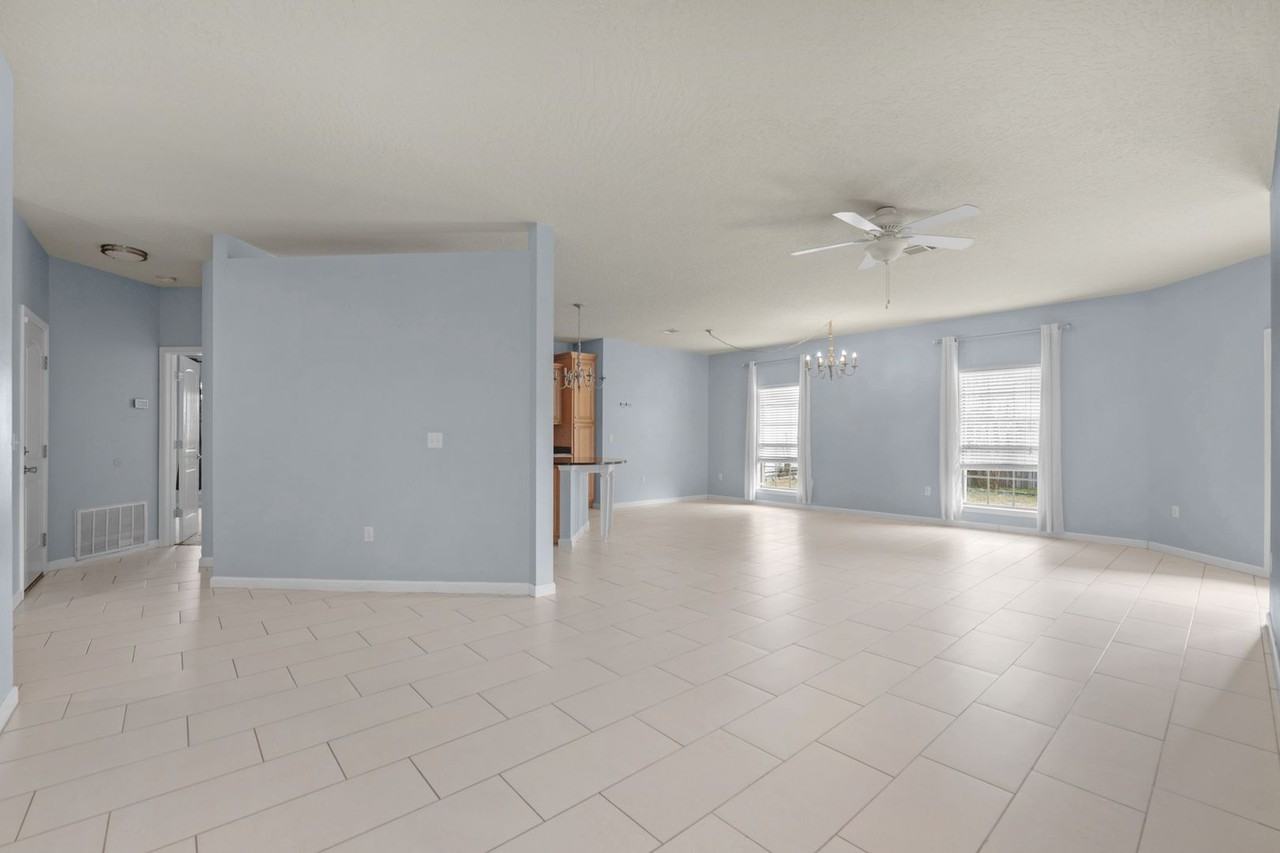 4596 Hermosa Rd - Photo 5 of 33