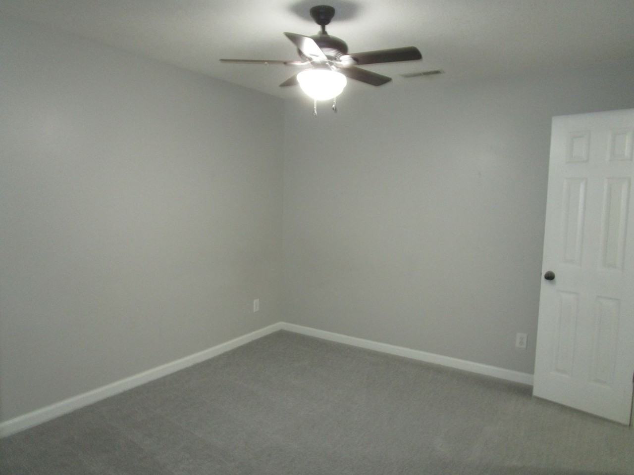 1049 Jessamine Trl - Photo 7 of 10