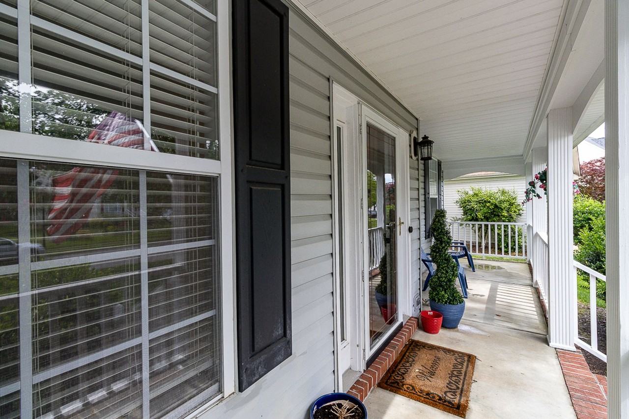 2772 Pleasant Acres Dr - Photo 6 of 50