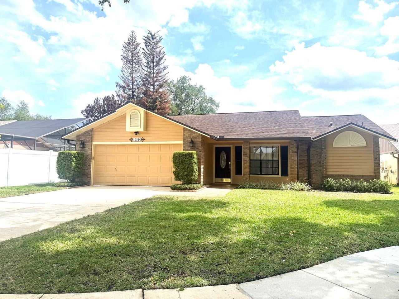10114 Clairmel Ct - Photo 2 of 19