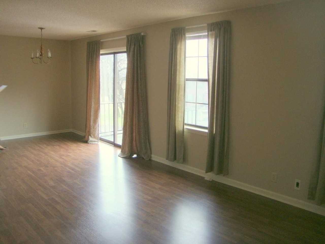 5864 Brentwood Trce - Photo 5 of 13