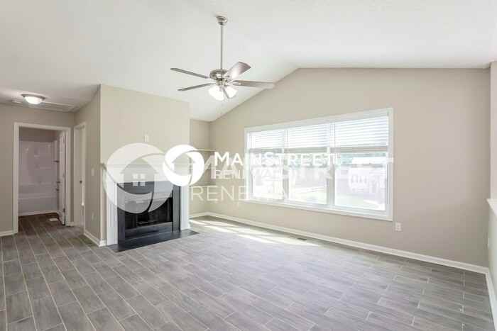 214 S Red Oak Way - Photo 5 of 17
