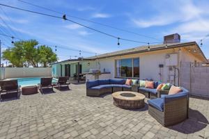 featured image of 2707 N 66th St
