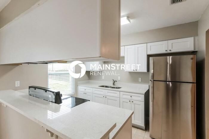 8077 Cumberland Gap Trl - Photo 7 of 17