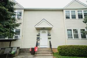 featured image of 519 Valley St