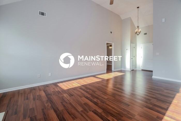 3626 Wind Ridge Ln - Photo 5 of 16
