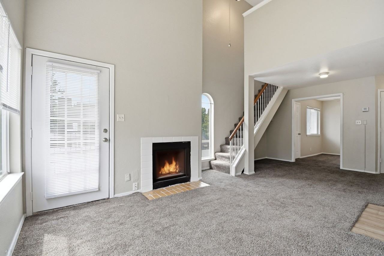 1802 E 66th Pl #F204 - Photo 6 of 21