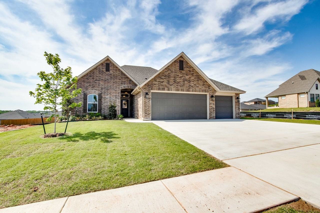 6024 Frankie Lynn Ln - Photo 2 of 50