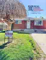 featured image of 722 Bryan Rd