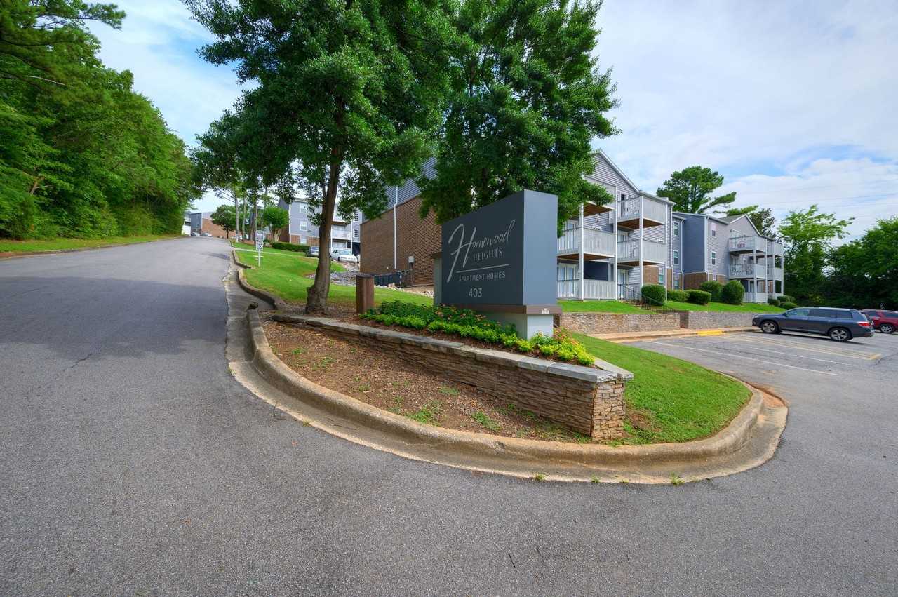 Homewood Heights - Photo 5 of 24