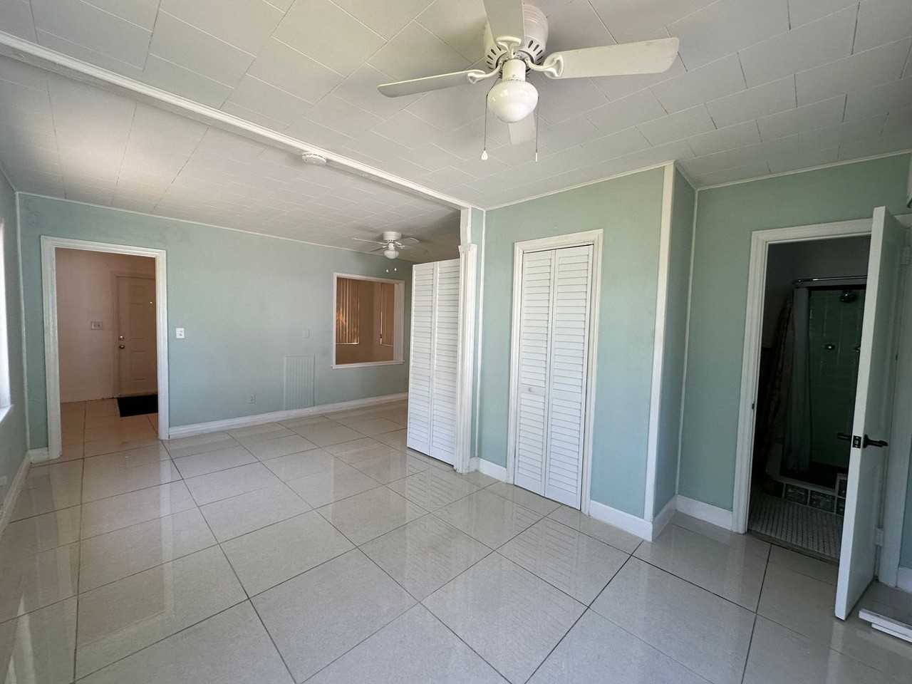 3540 Ne 6th Ave - Photo 7 of 9