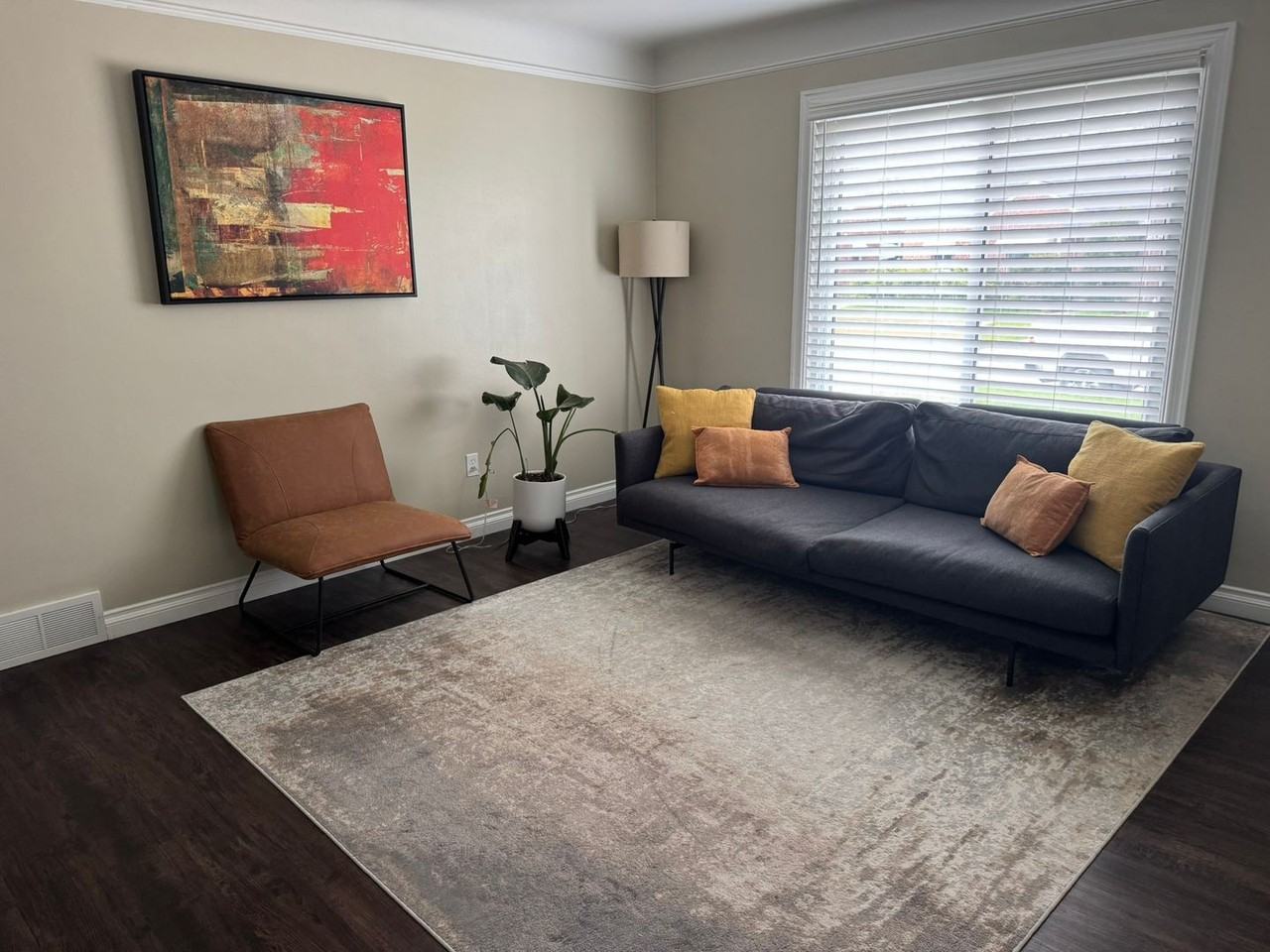 11347 Virgil - Photo 7 of 18