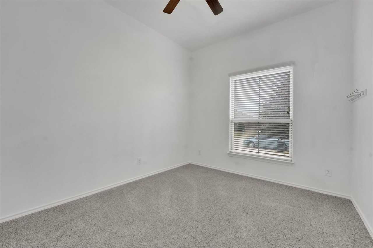 144 Creek Terrace Dr - Photo 6 of 23