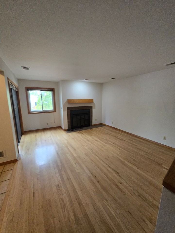 3725 Birchwood Dr #23 - Photo 7 of 18