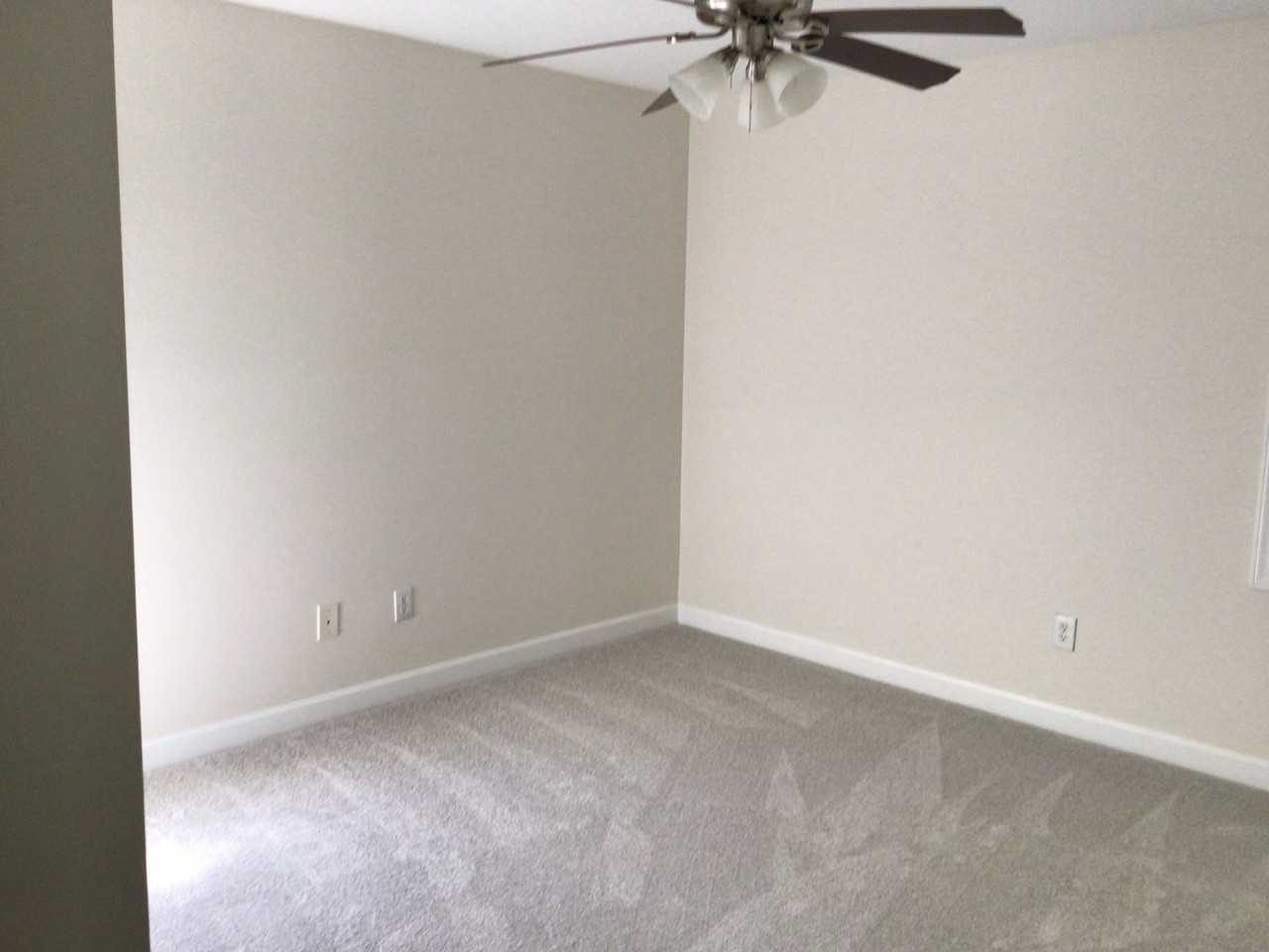 504 E Maple Ave - Photo 6 of 11
