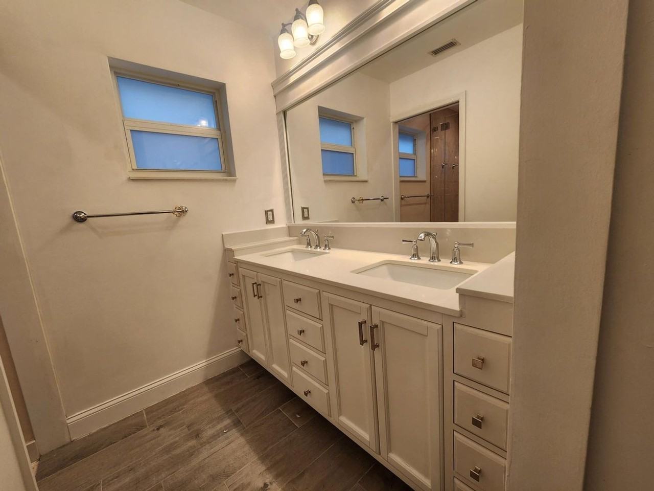 250 E Riverbend Dr #250 - Photo 6 of 22