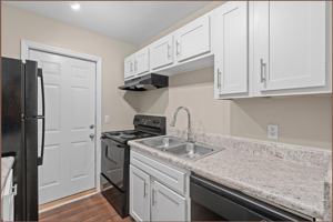 featured image of 1349 Redmond Cir Nw